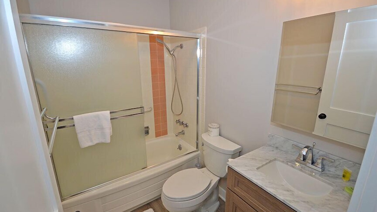 Photo of Bathroom in Tahoe Keys