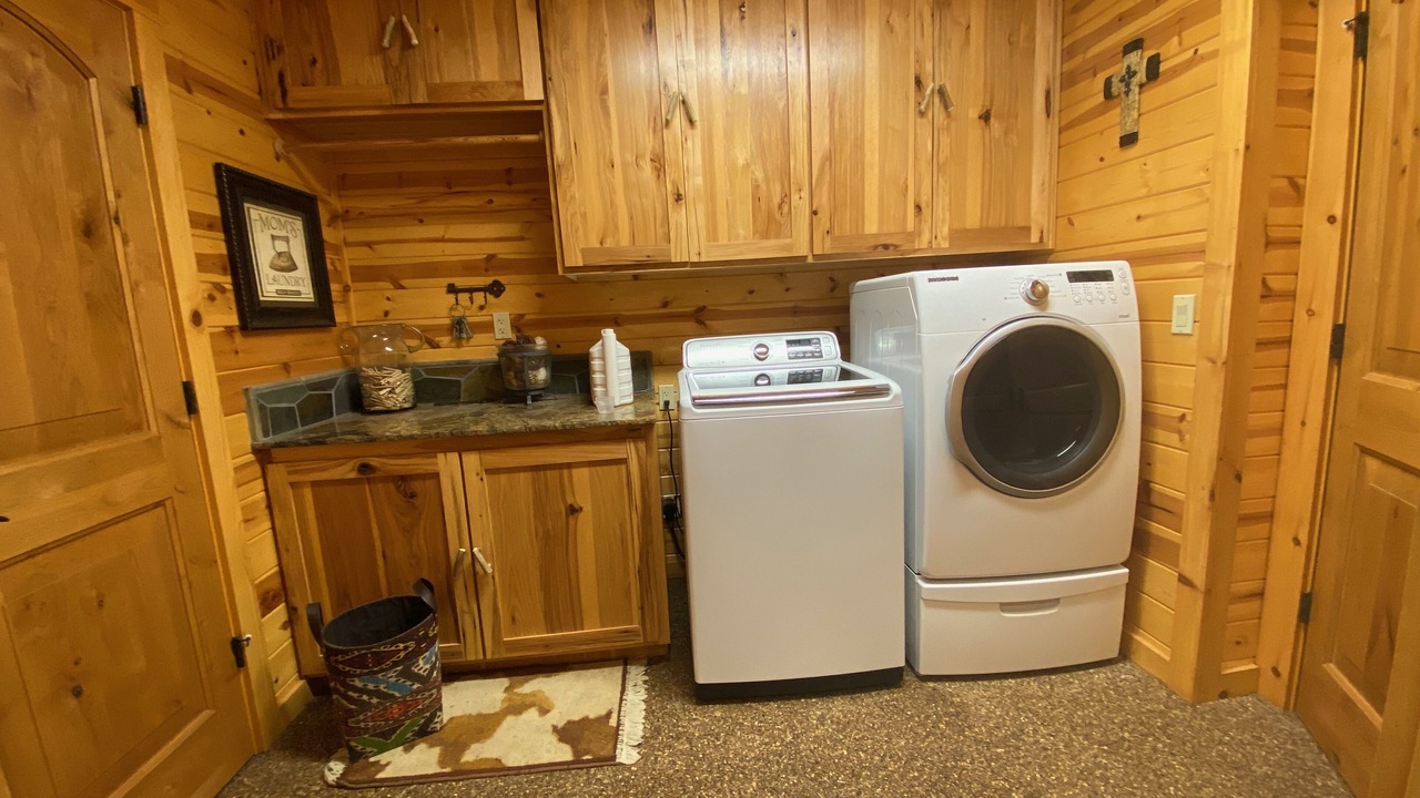 Photo of Bedroom in Mariposa