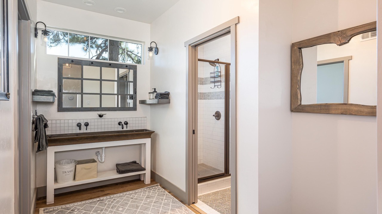 Photo of Bathroom in Yosemite National Park