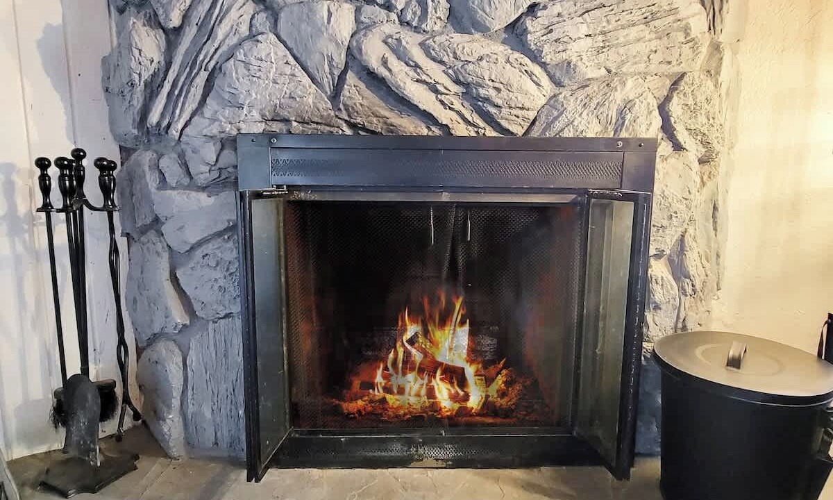 Photo of Livingroom in Big Bear Lake