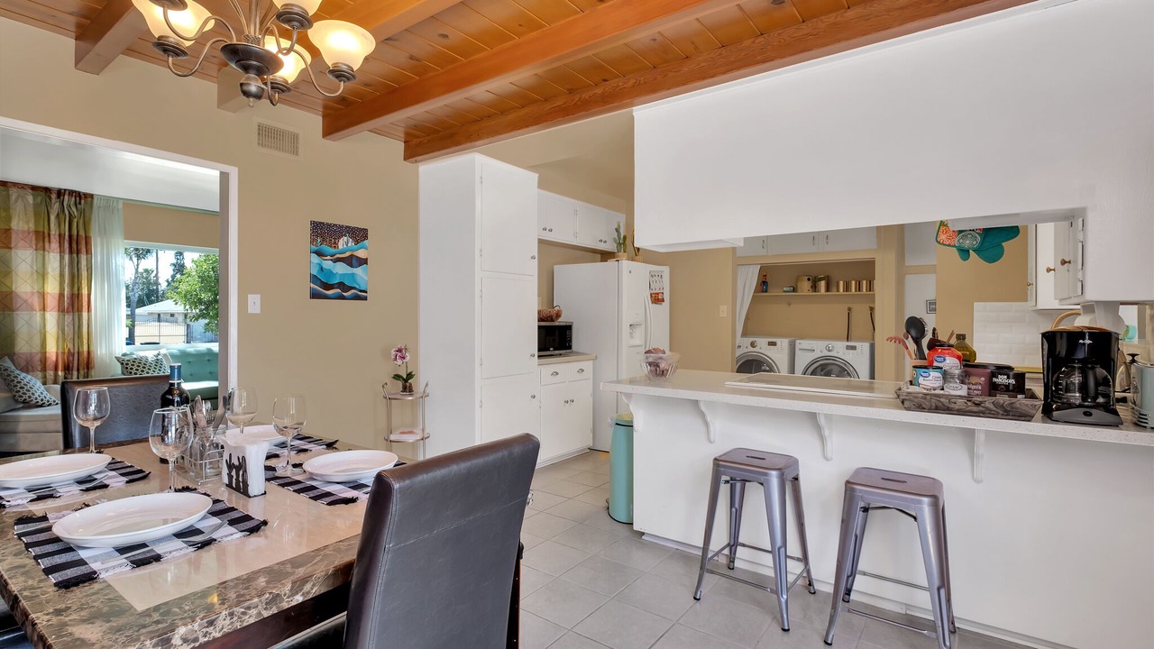 Photo of Livingroom in Ontario