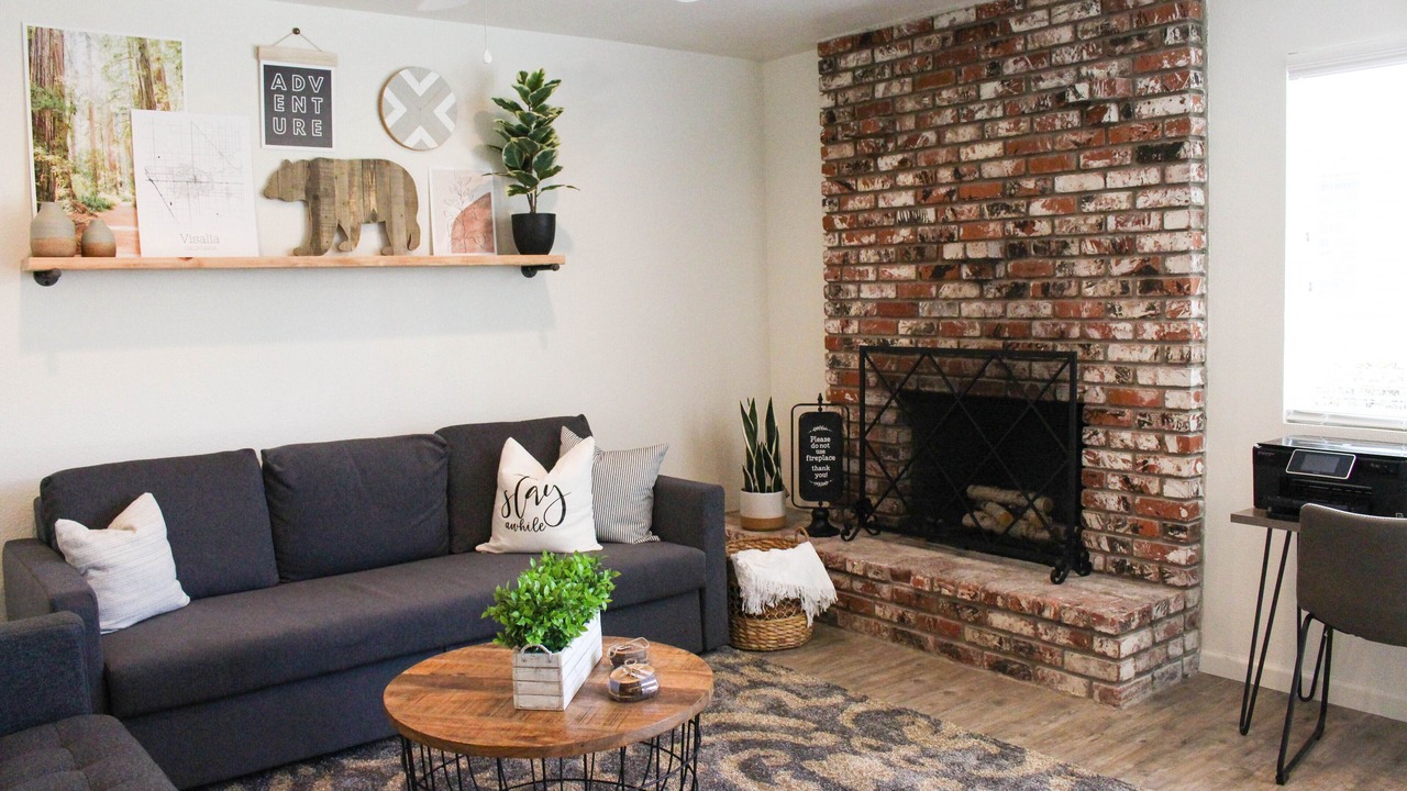 Photo of Livingroom in Visalia