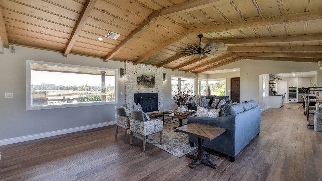 Photo of Livingroom in Placerville