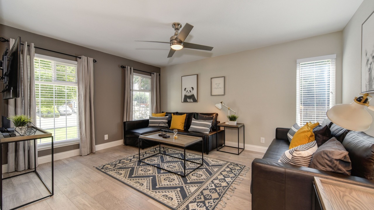 Photo of Livingroom in Sacramento