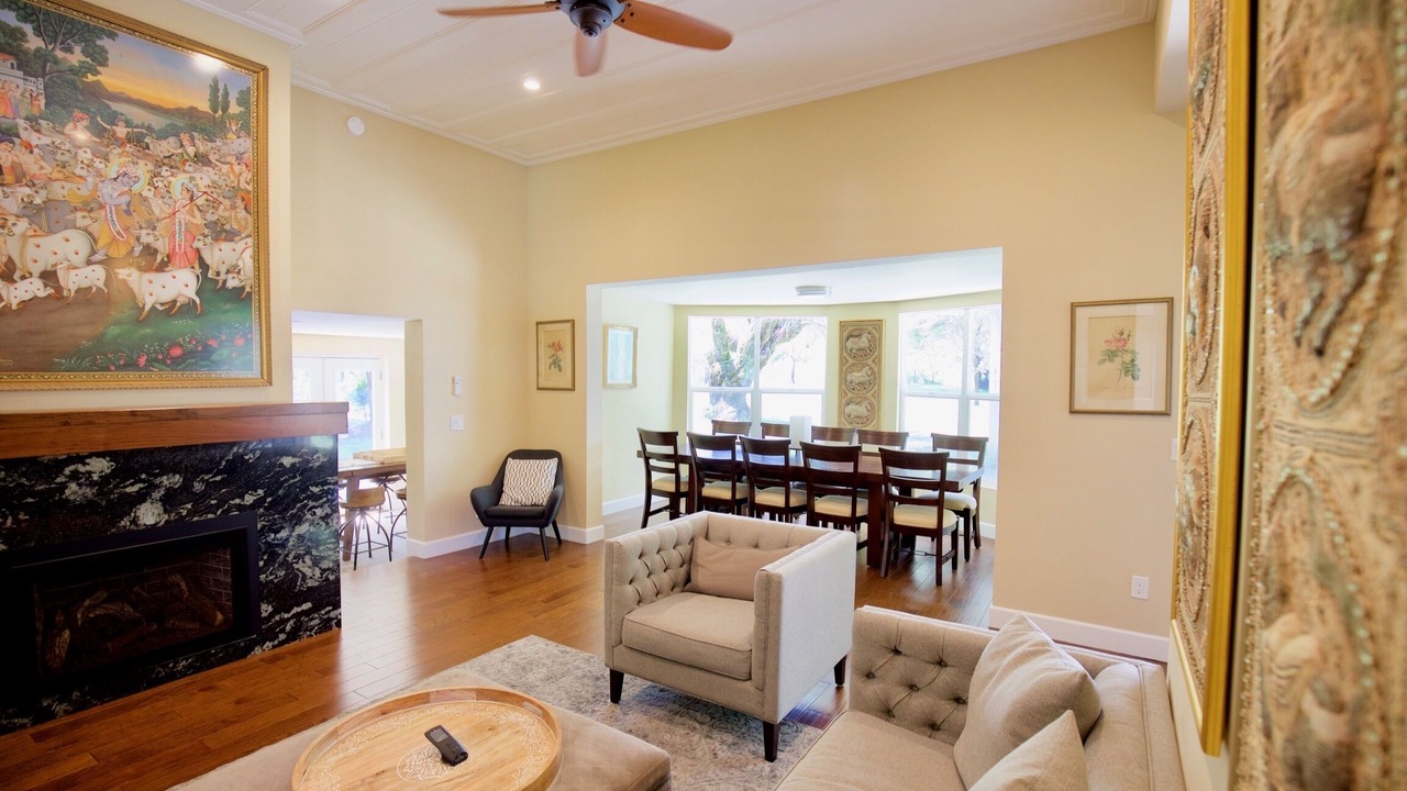 Photo of Livingroom in Kelseyville