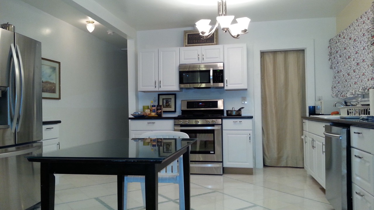 Photo of Bedroom in Mid City