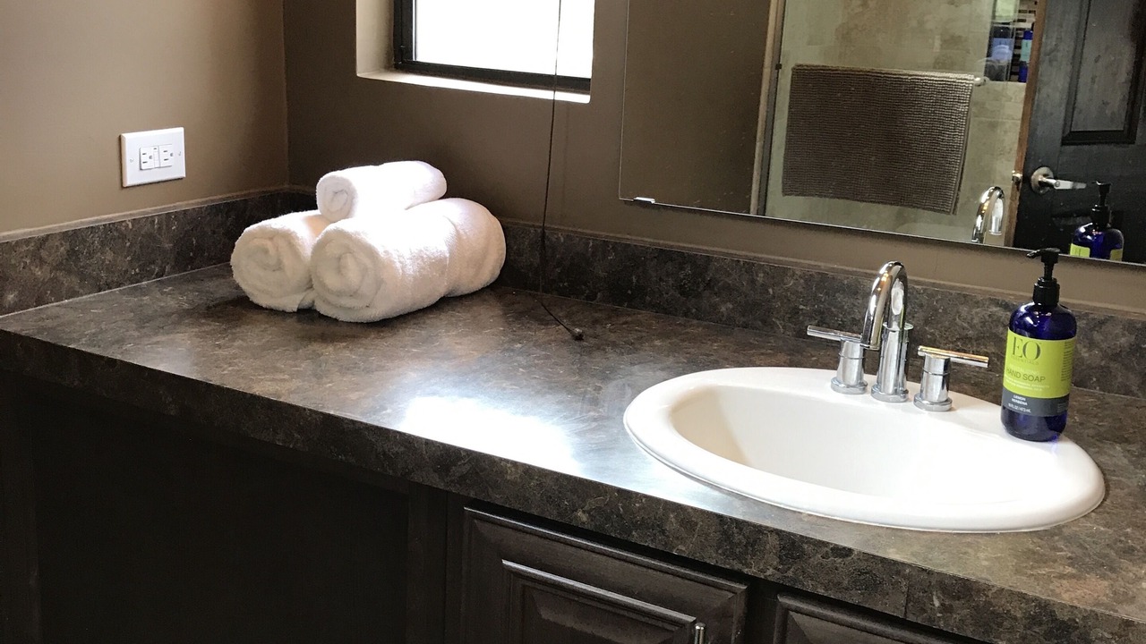 Photo of Bathroom in Kelseyville