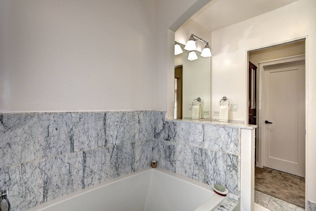 Photo of Bathroom in The Villas