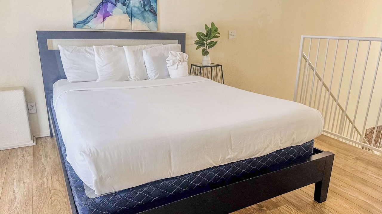 Photo of Bedroom in Cortez Hill