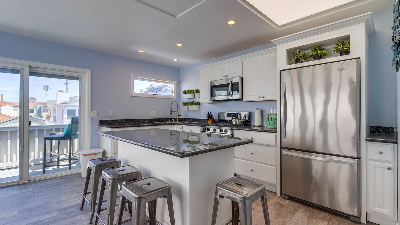 Photo of Kitchen in South Mission Beach