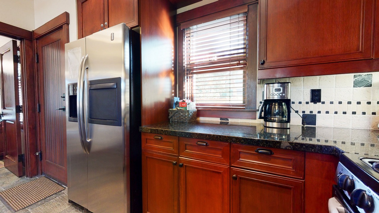 Photo of Kitchen in Mammoth Lakes