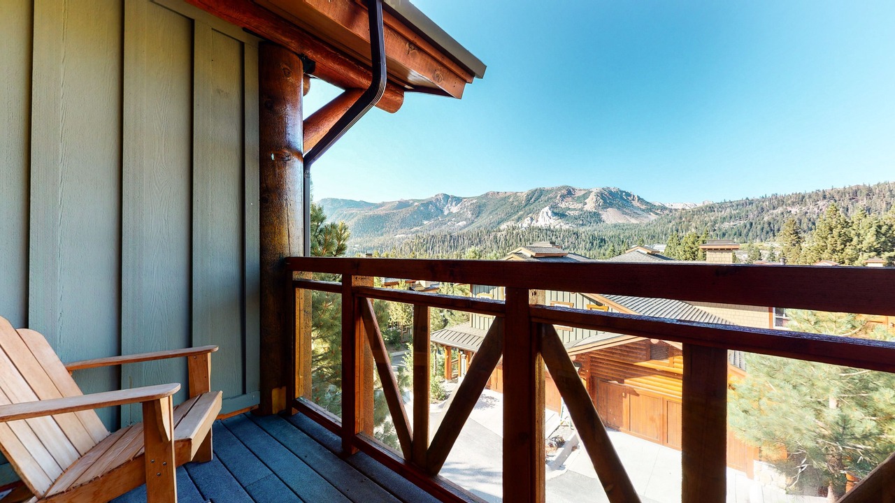 Photo of Outdoor in Mammoth Lakes