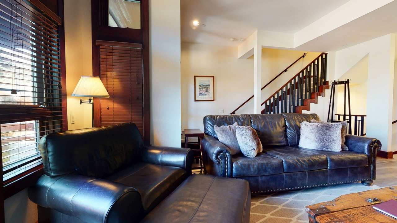 Photo of Livingroom in Mammoth Lakes