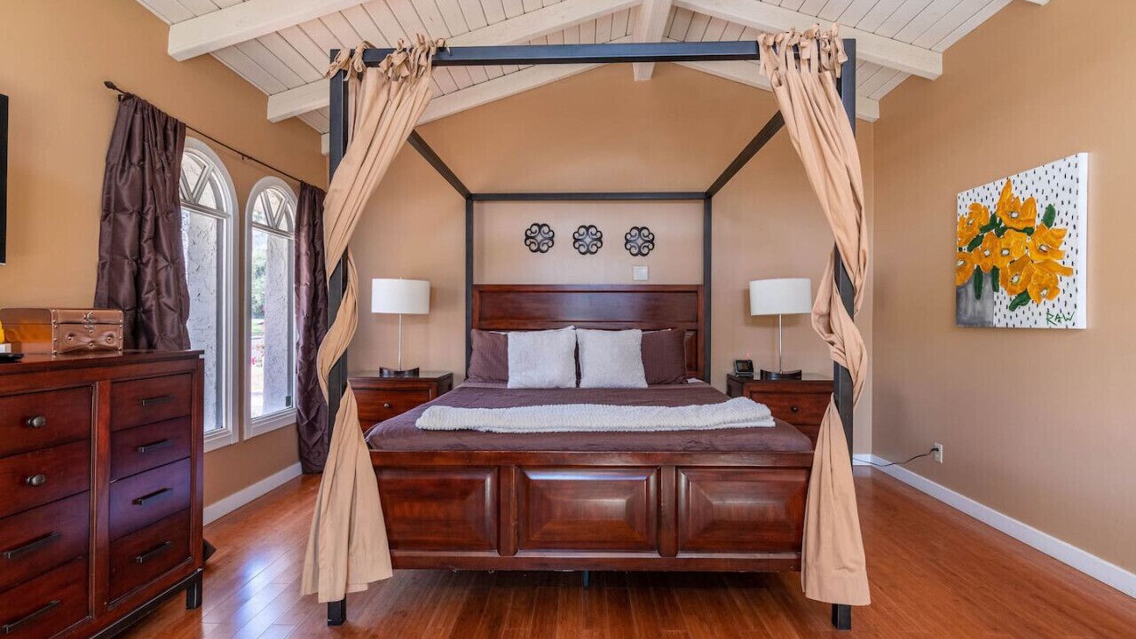 Photo of Bedroom in Araby