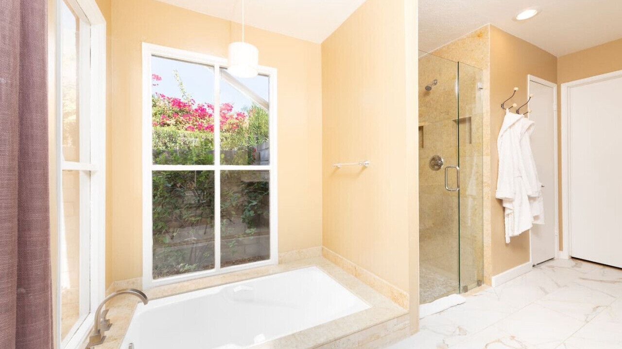Photo of Bathroom in Araby