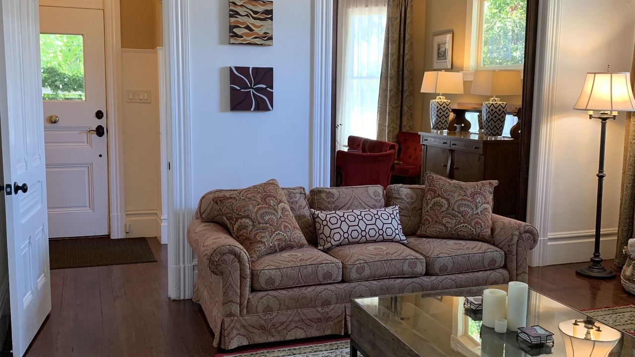 Photo of Livingroom in Windsor