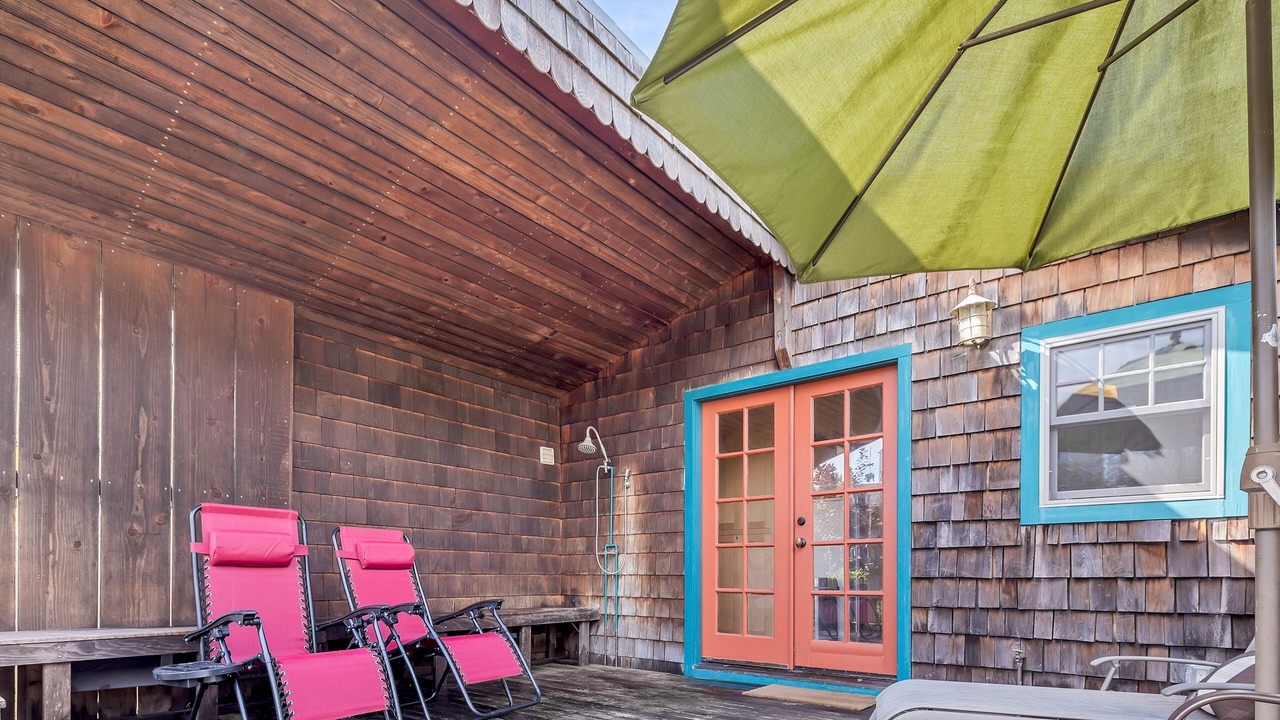 Photo of Patio Balcony in Stinson Beach
