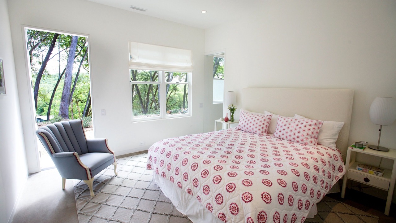 Photo of Bedroom in Glen Ellen