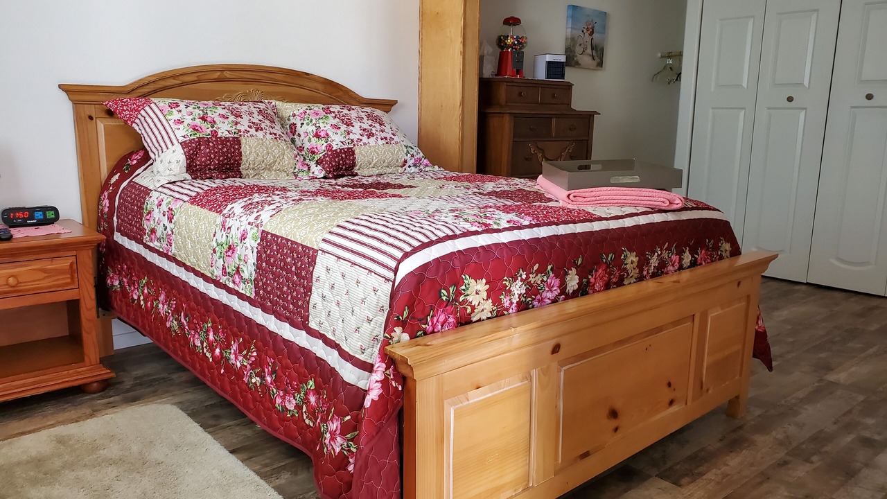 Photo of Bedroom in Templeton
