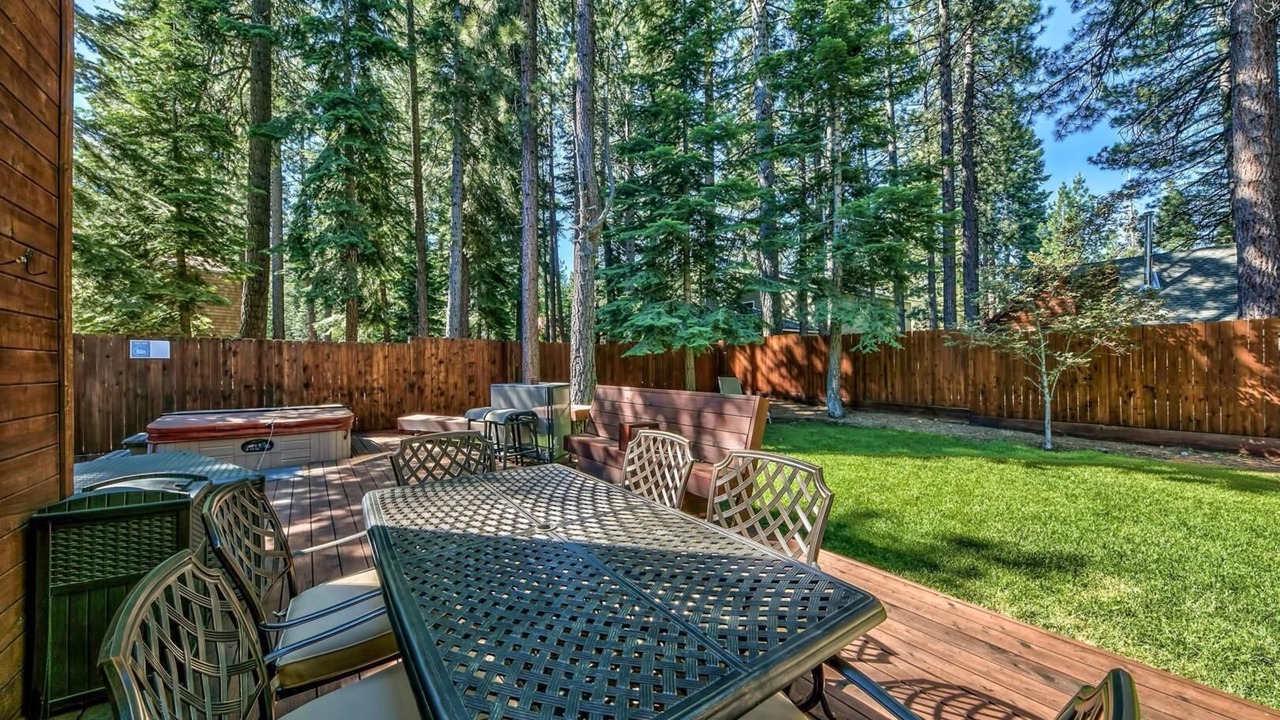 Photo of Outdoor in Montgomery Estates
