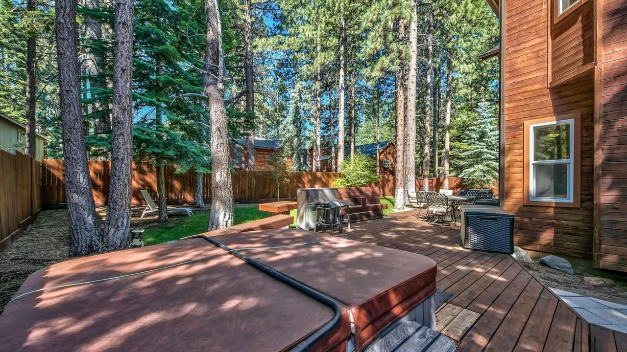 Photo of Outdoor in Montgomery Estates