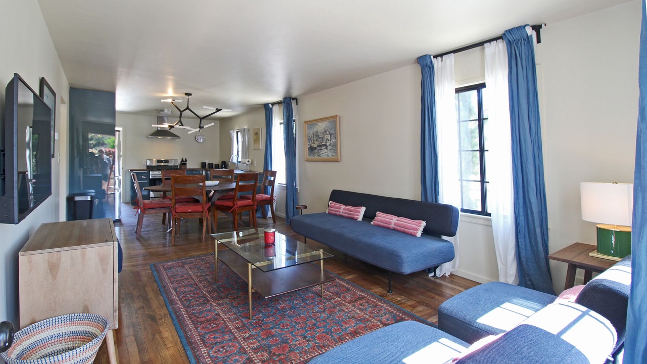 Photo of Livingroom in Oak Park