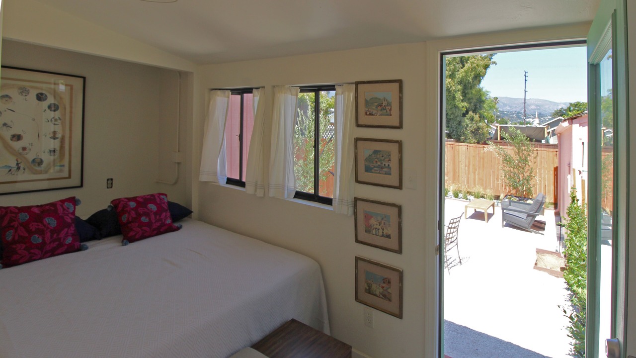 Photo of Bedroom in Oak Park