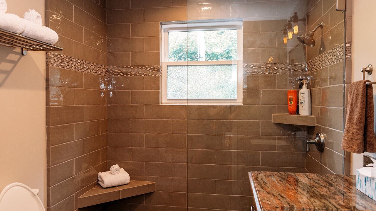 Photo of Bathroom in Cazadero