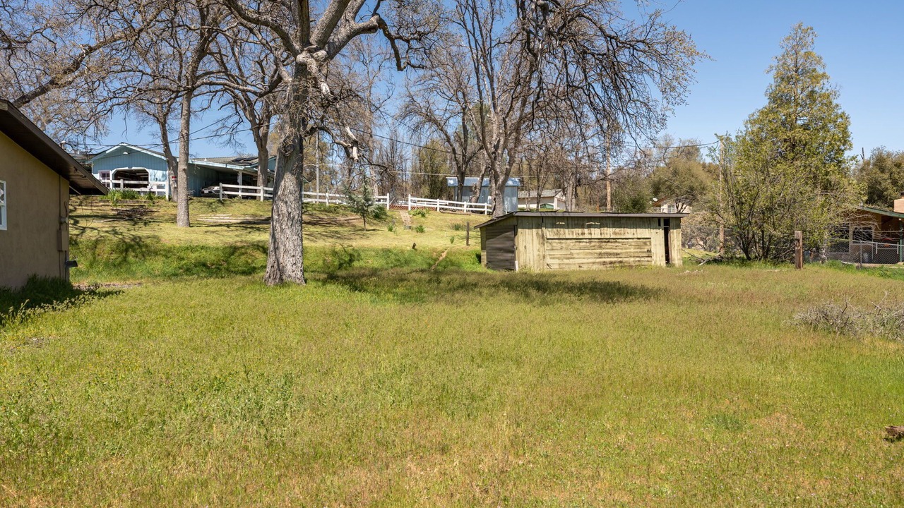 Photo of Outdoor in Oakhurst