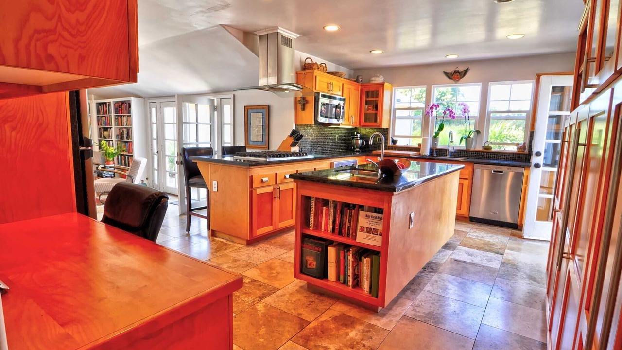 Photo of Kitchen in County Property