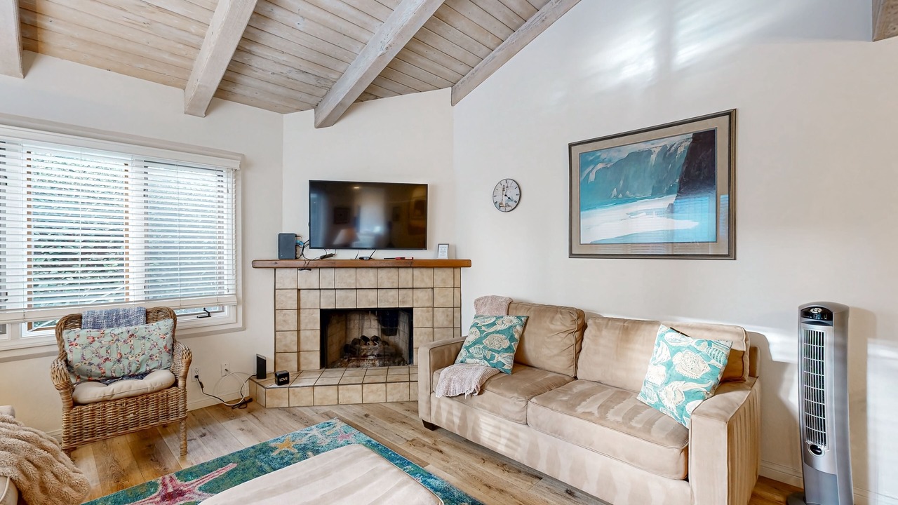 Photo of Livingroom in East Beach