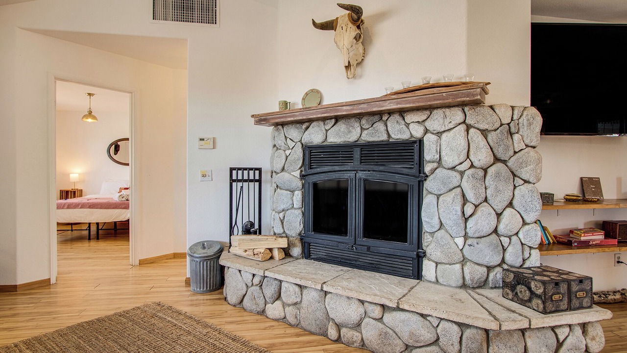 Photo of Bedroom in Pioneertown
