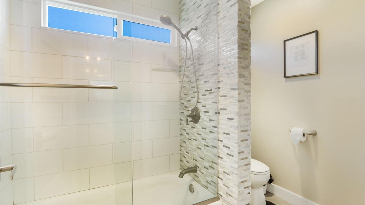 Photo of Bathroom in Westside Costa Mesa