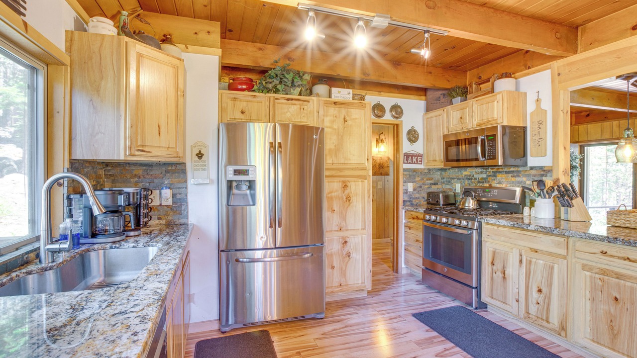 Photo of Kitchen in Tahoe Paradise