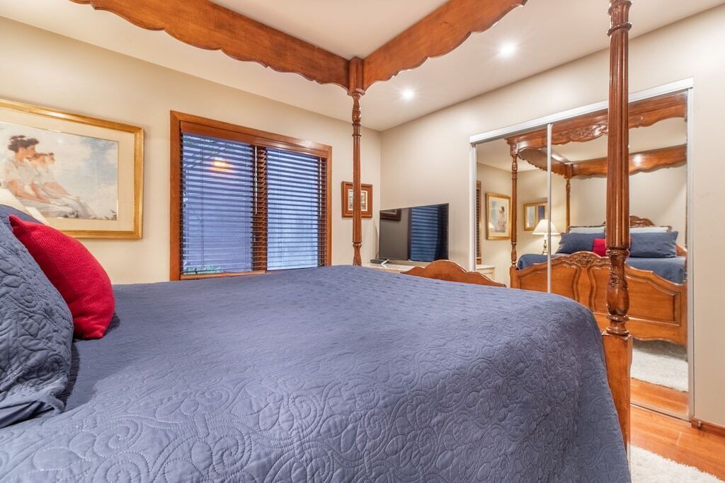 Photo of Bedroom in Mammoth Lakes