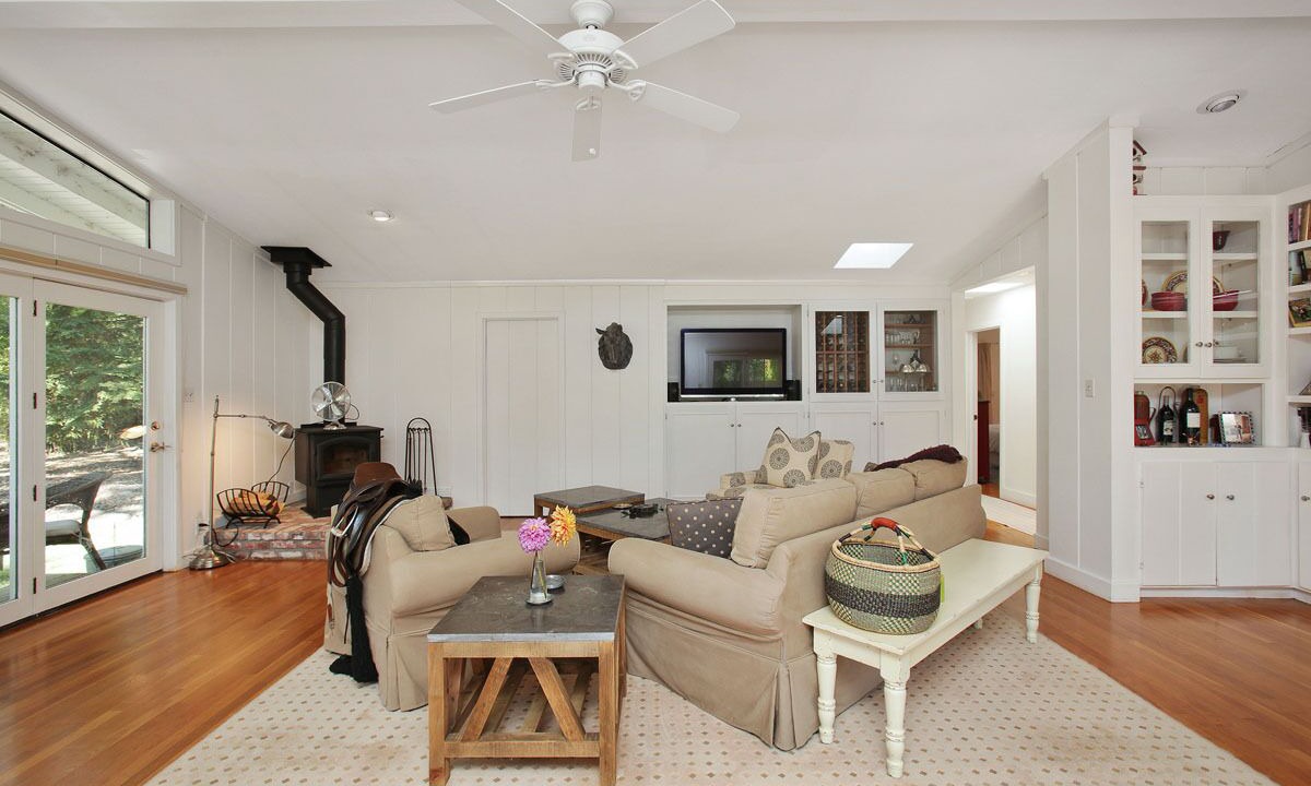Photo of Bedroom in St. Helena
