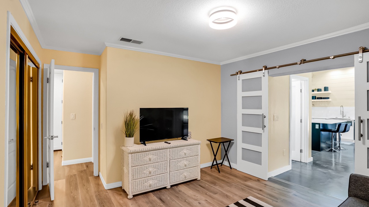 Photo of Livingroom in Pleasant Hill