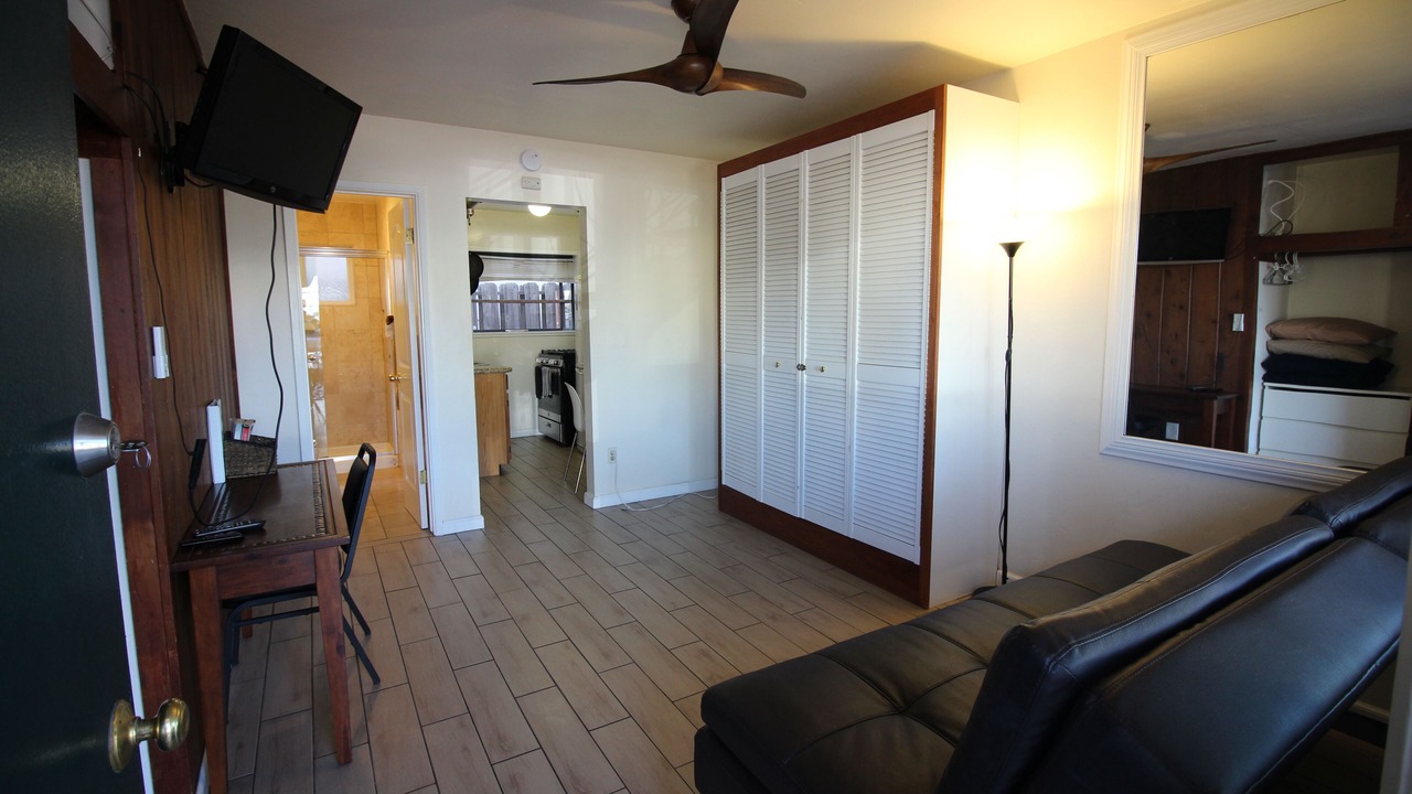 Photo of Bedroom in South Mission Beach