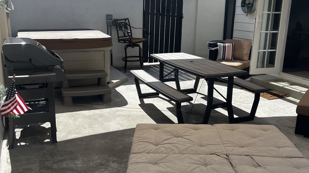 Photo of Outdoor in Lantern District