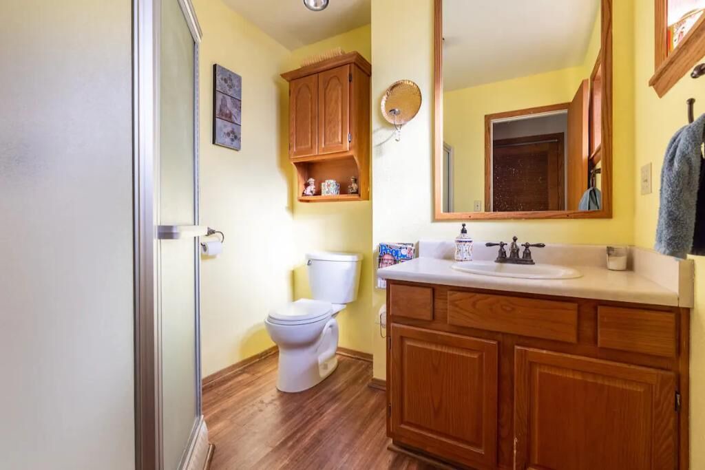 Photo of Bathroom in Lone Pine