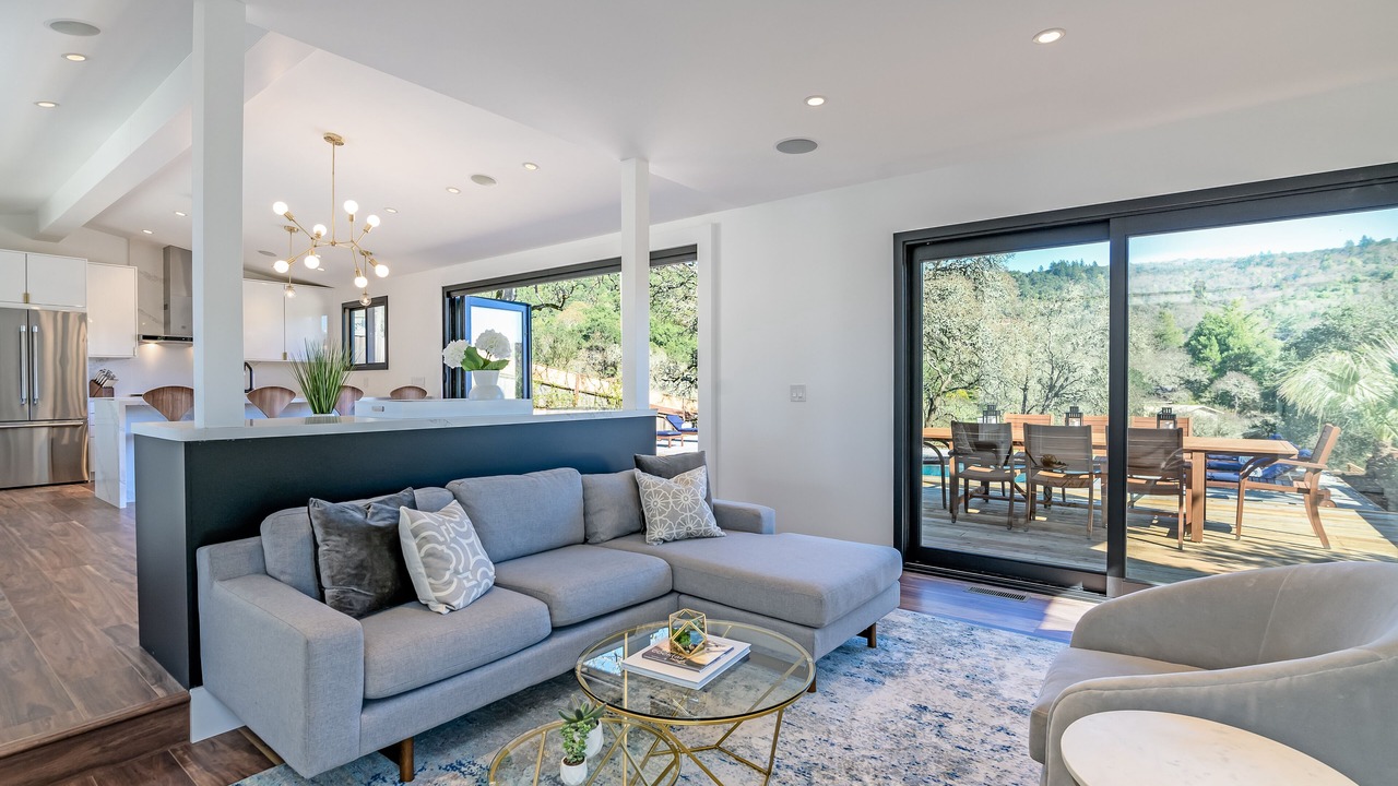 Photo of Livingroom in Boyes Hot Springs