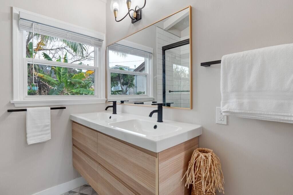 Photo of Bathroom in La Jolla Shores