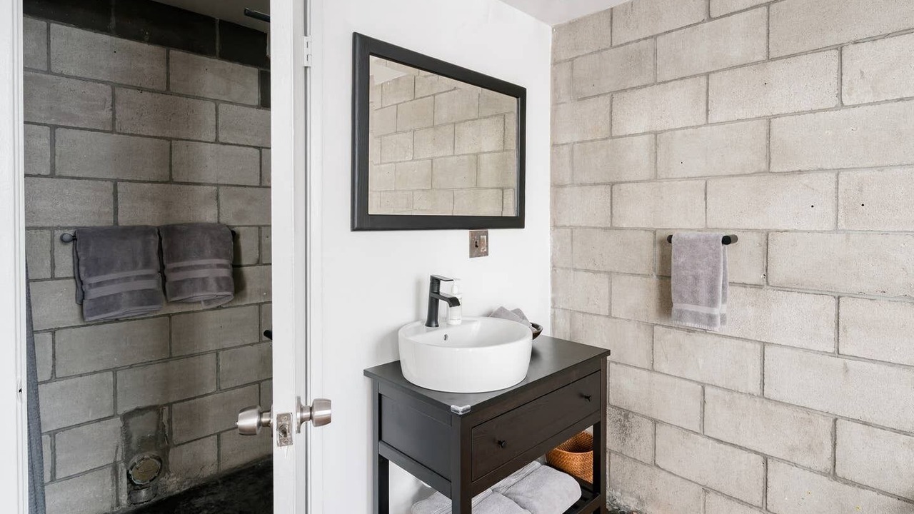 Photo of Bathroom in Little Italy