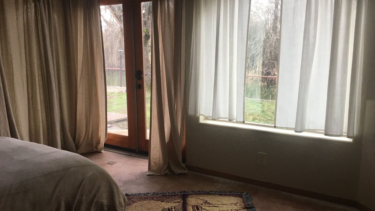 Photo of Bedroom in Lakeport