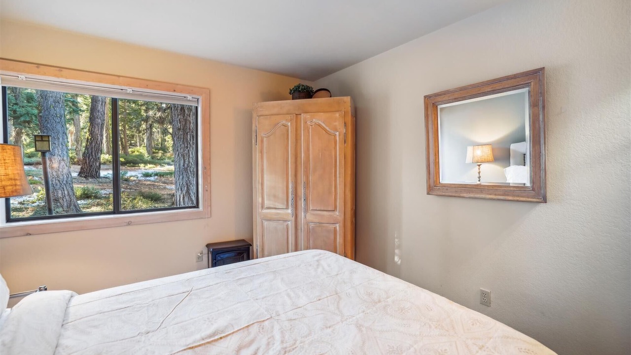 Photo of Bedroom in Tahoe City