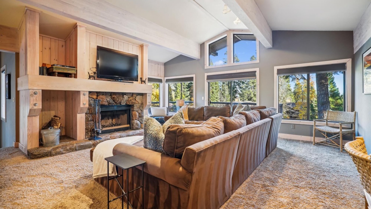 Photo of Livingroom in Tahoe City