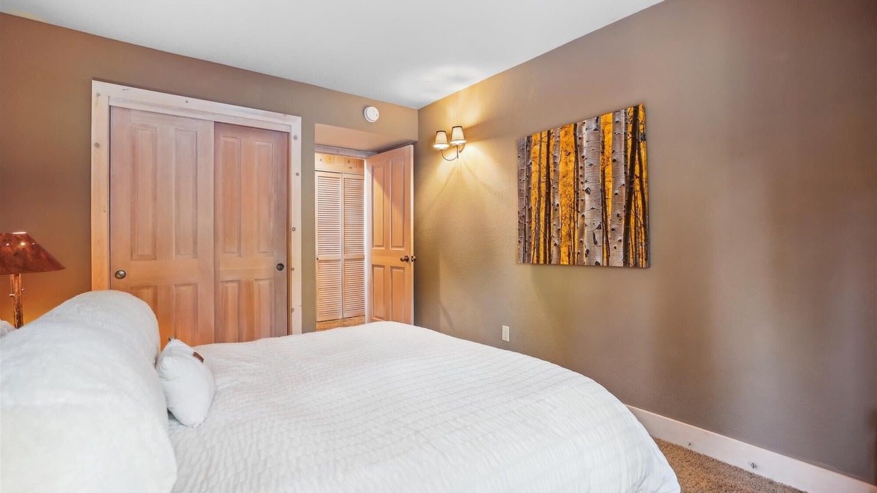 Photo of Bedroom in Tahoe City