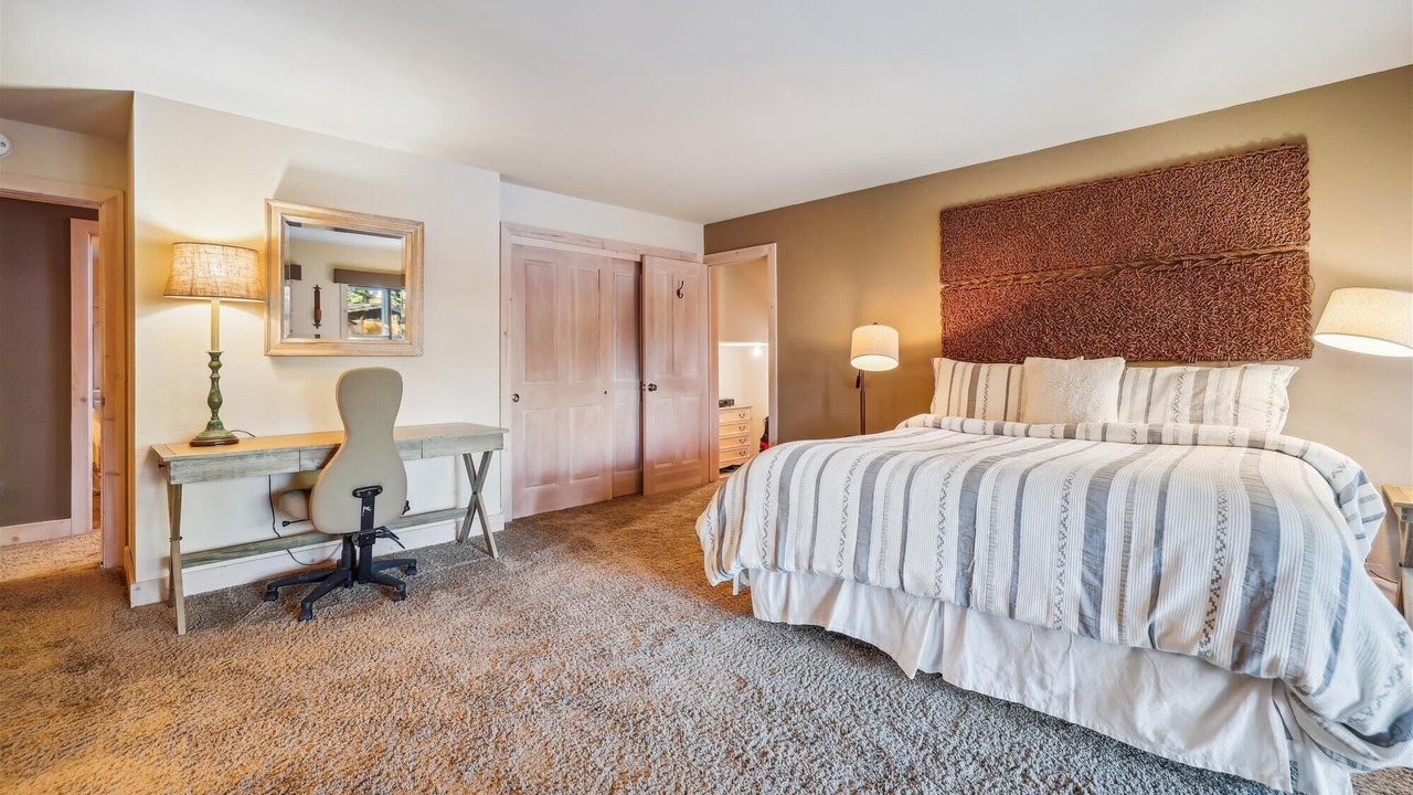 Photo of Bedroom in Tahoe City