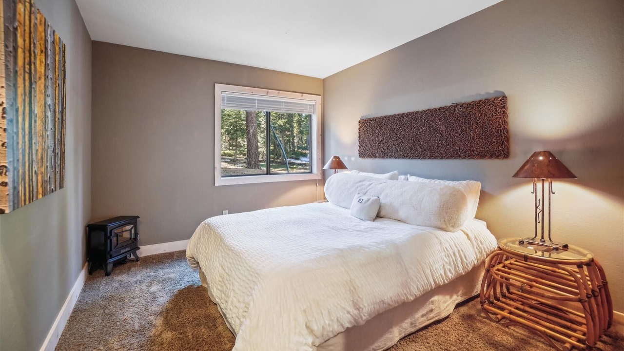 Photo of Bedroom in Tahoe City