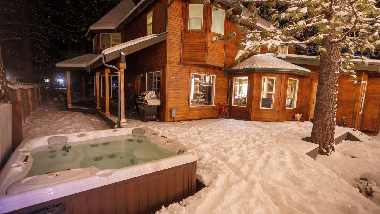 Photo of Patio Balcony in Christmas Valley